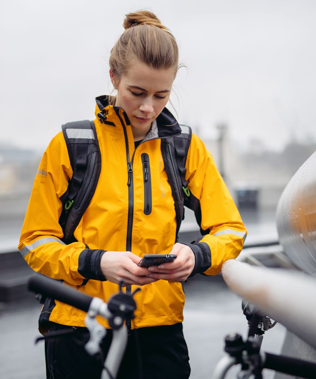 Showers Pass Women's Elite 2.1 Jacket in Goldenrod for bike commuting