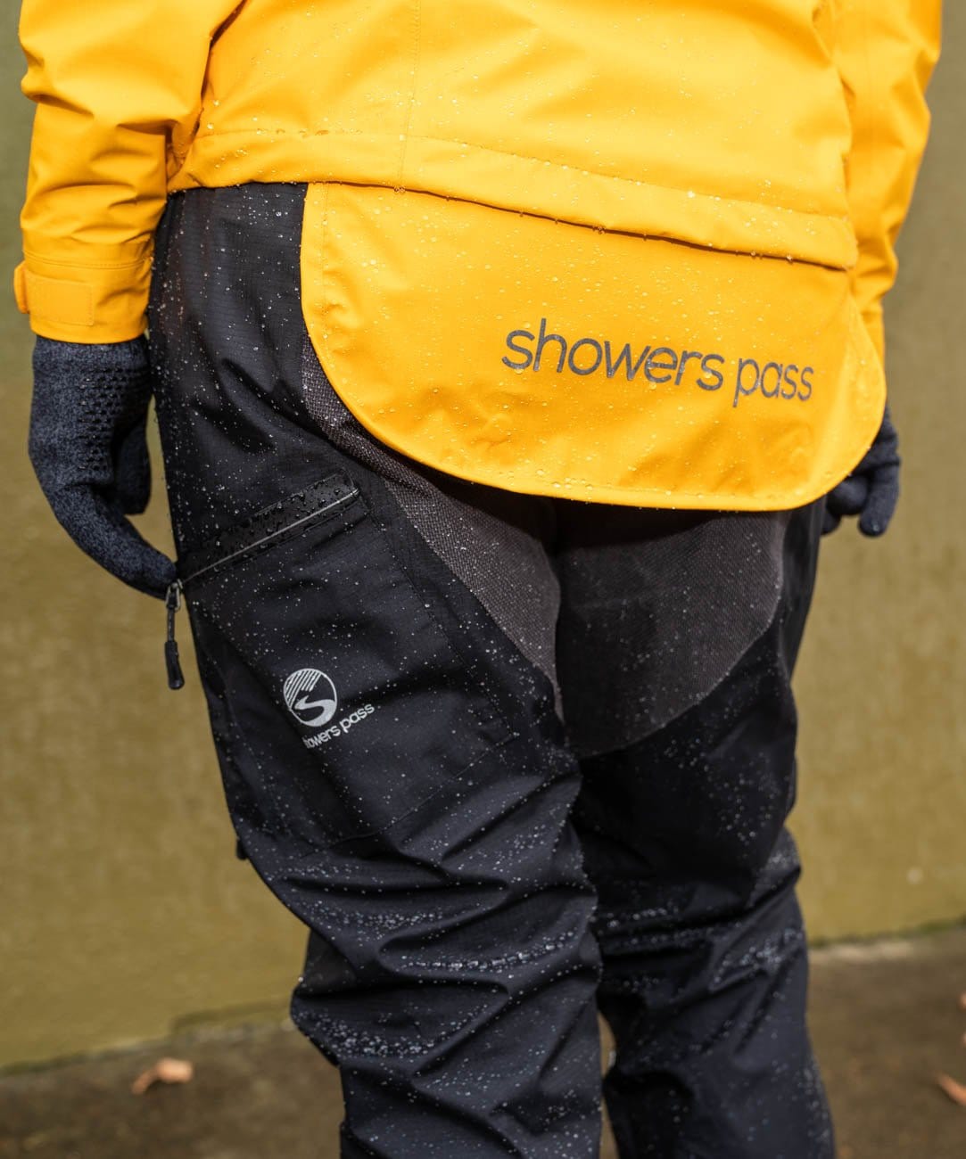 Women's Refuge Jacket - Past Season (X-Small and X-Large)