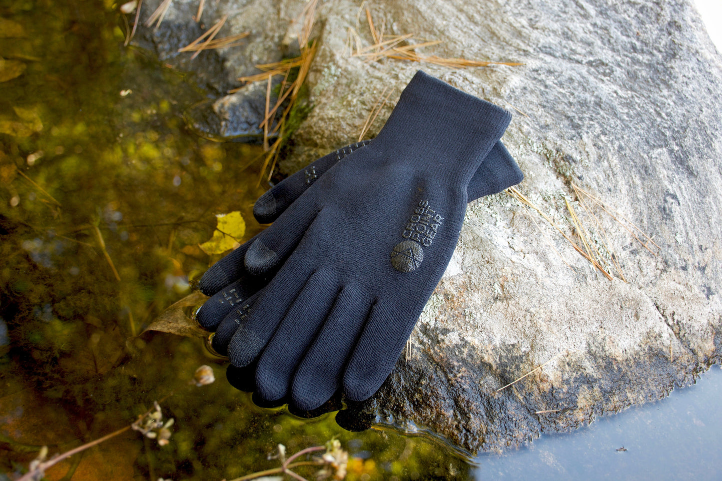 Cross Point Waterproof Knit Gloves: Sport