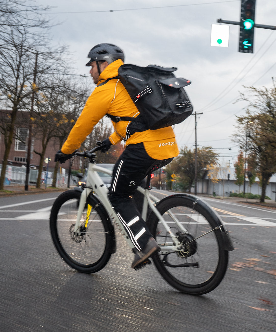 Go from Bike Lane to Boardroom with Rhone's Commuter Pant - The Manual