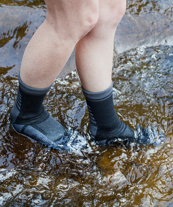 Lightweight Waterproof Socks Crosspoint Classic Showers Pass