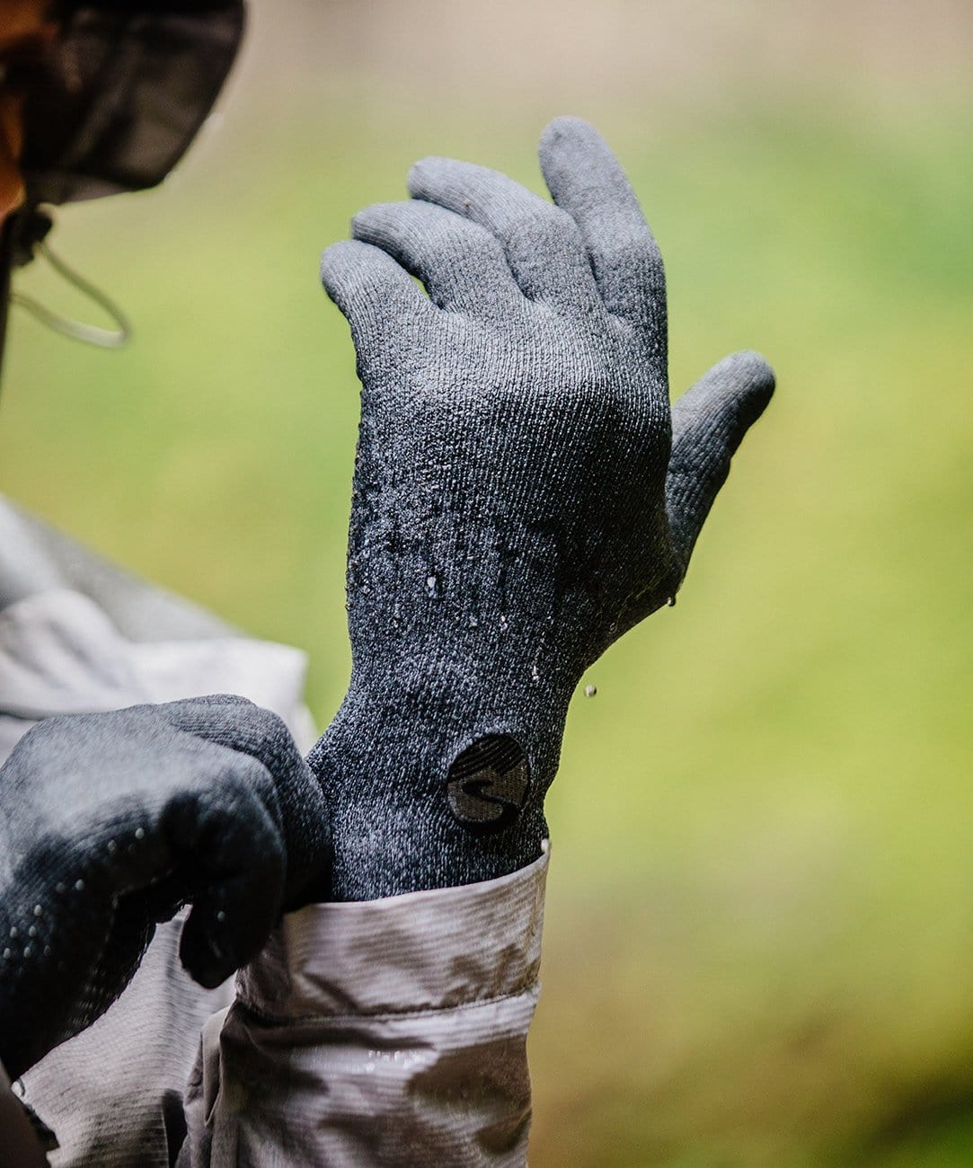Crosspoint Fall Waterproof Knit Pass Gloves | Showers
