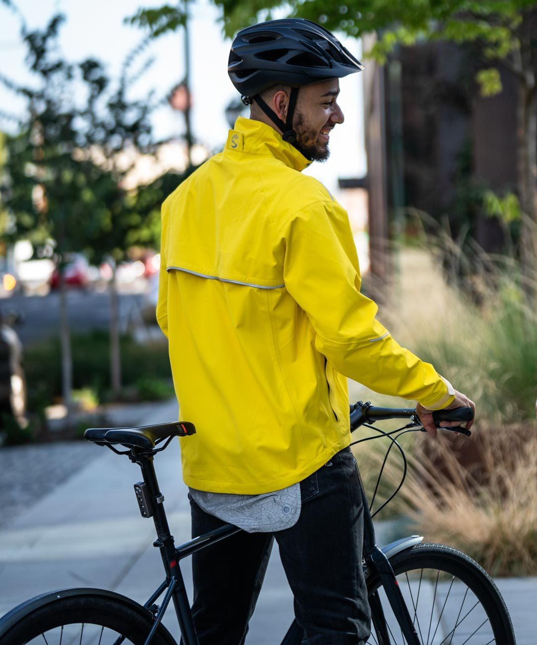 Showers Pass Transit Jacket CC Keeps Rain and Wind at Bay, Melts Excuses  Away [Review] - Singletracks Mountain Bike News